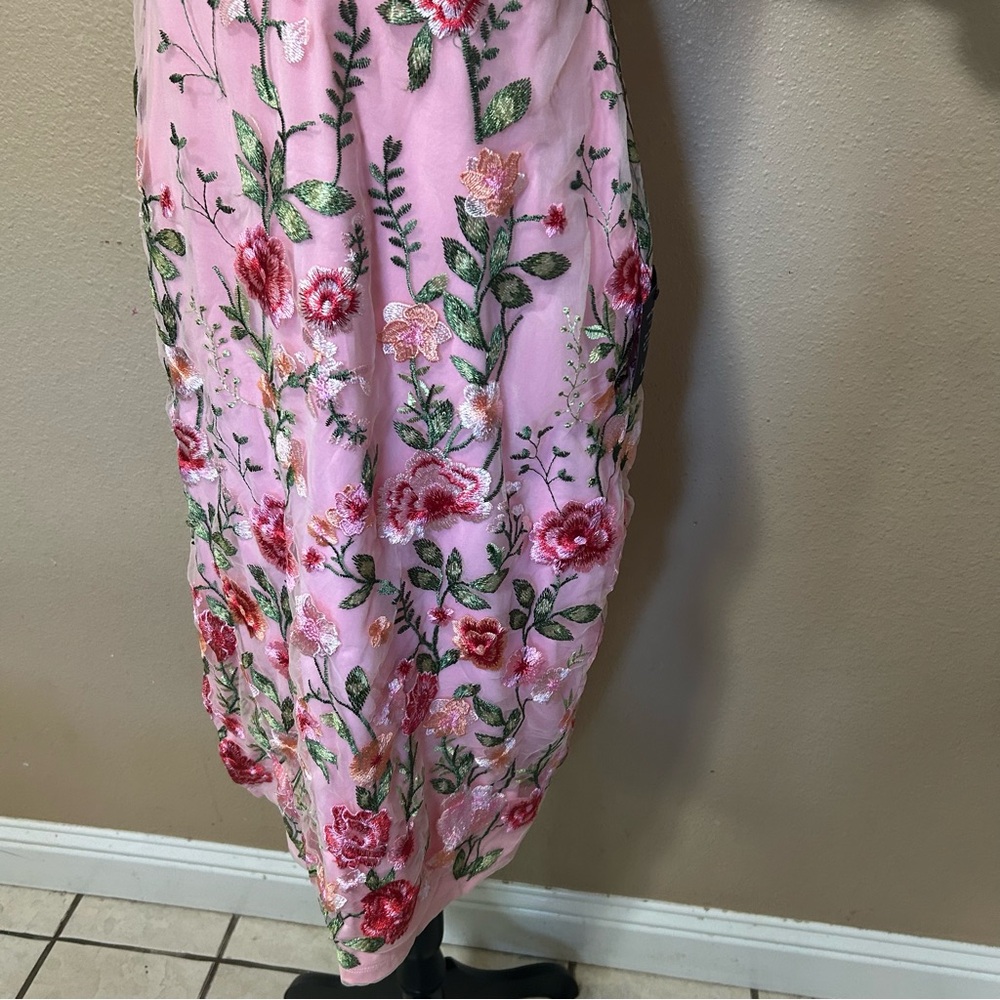 Blooming For Love Pink Floral Embroidered Midi Dress - Picture 4 of 10